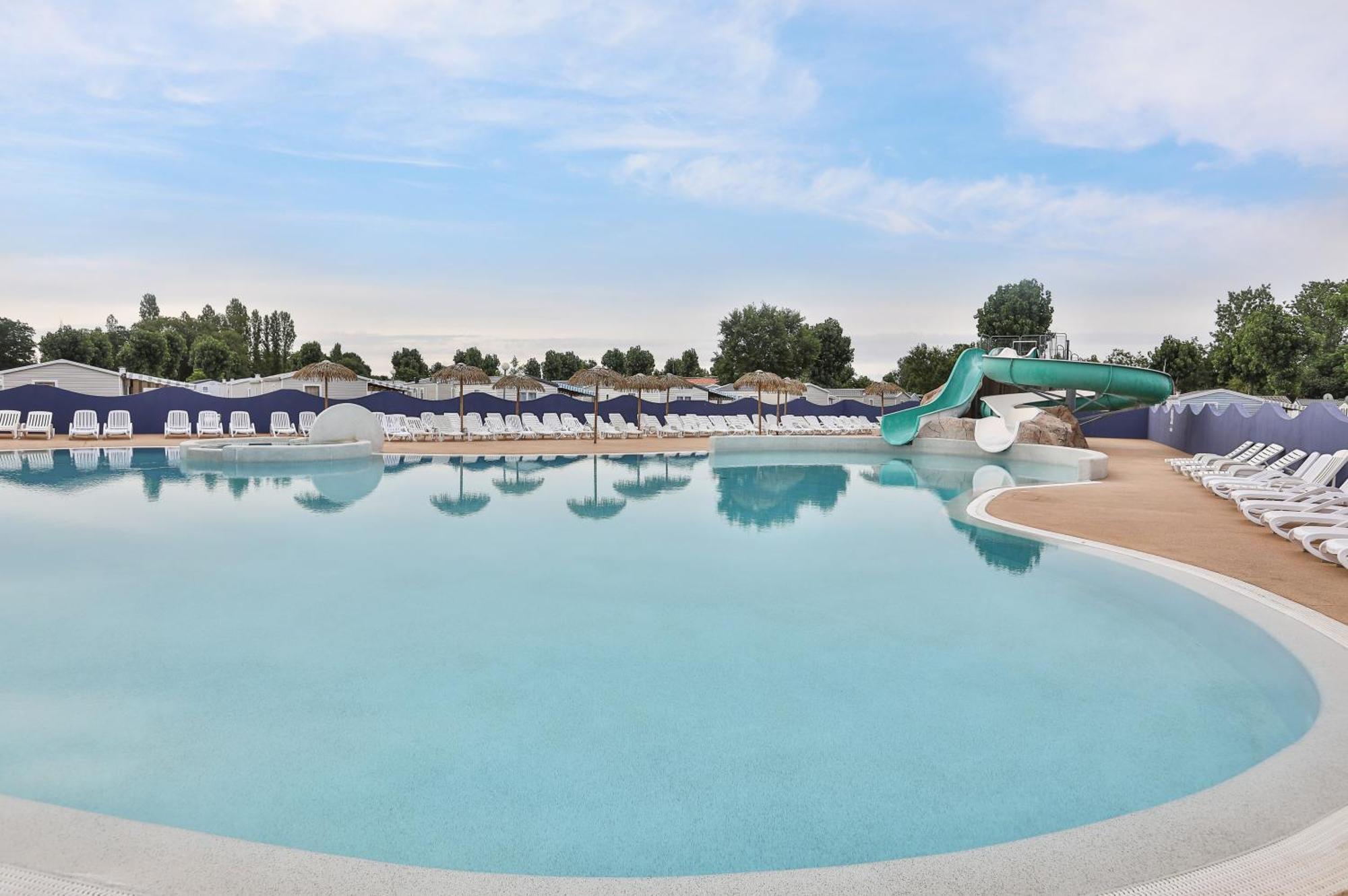 Camping Maeva Club L'Atlantique Angles (Vendee) Exterior foto